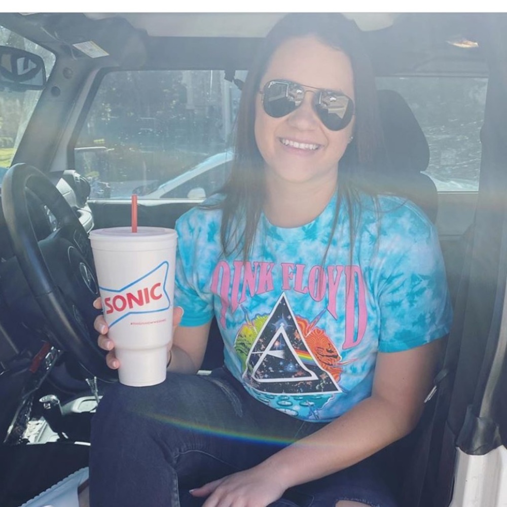 Meet your Posher, Kayla